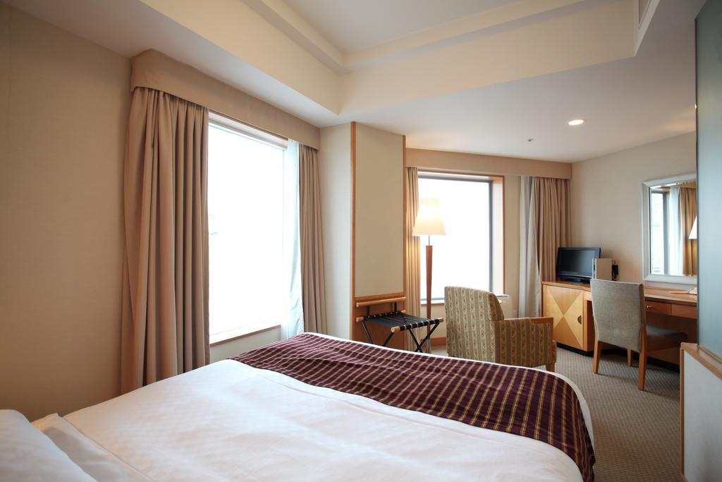 เจอาร์ โฮเต็ล เคลเมนต์ ทากามัทสึ Hotel ทากามัตสึ ภายนอก รูปภาพ