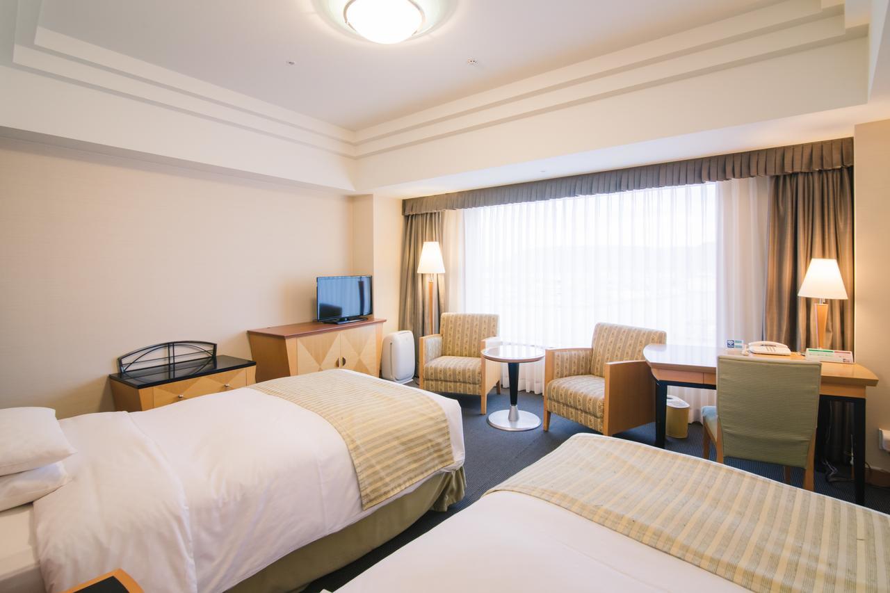 เจอาร์ โฮเต็ล เคลเมนต์ ทากามัทสึ Hotel ทากามัตสึ ภายนอก รูปภาพ