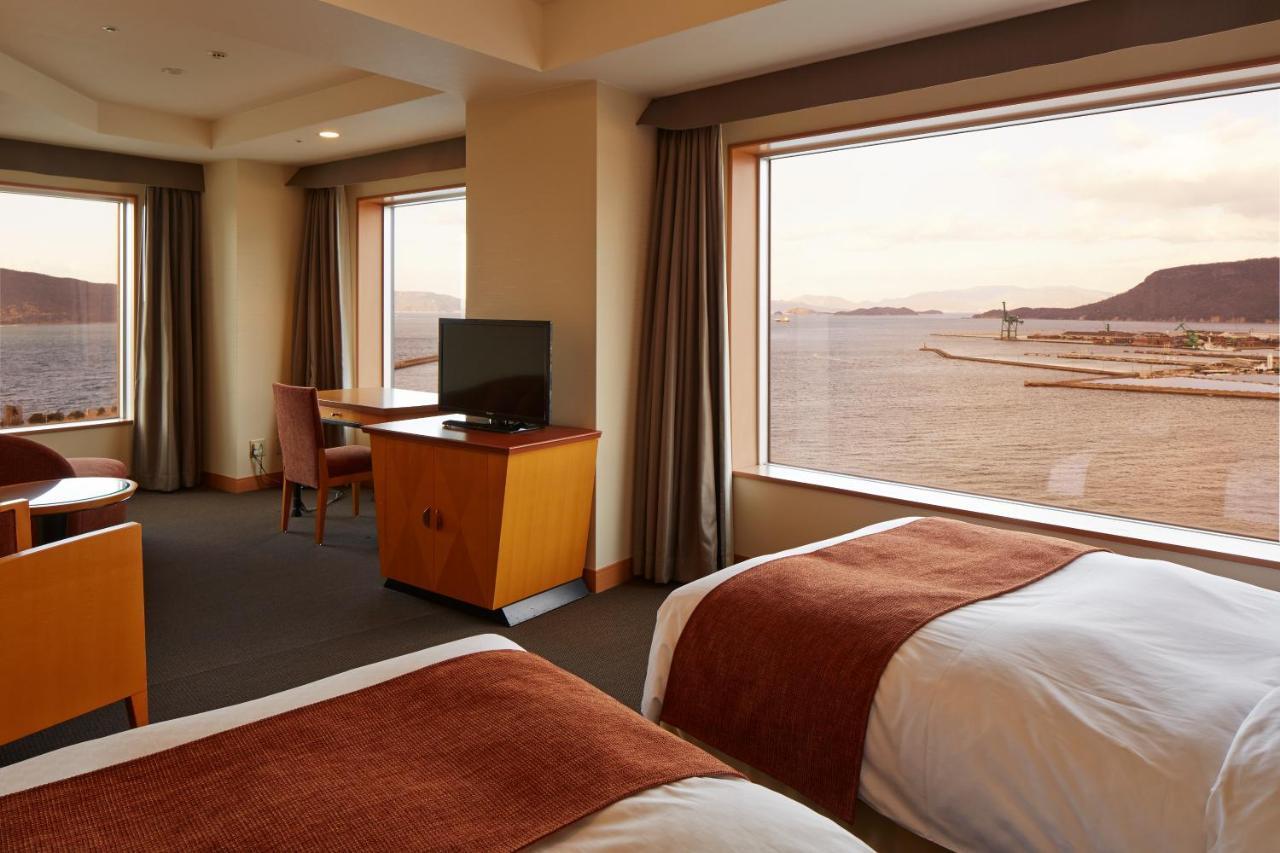 เจอาร์ โฮเต็ล เคลเมนต์ ทากามัทสึ Hotel ทากามัตสึ ภายนอก รูปภาพ